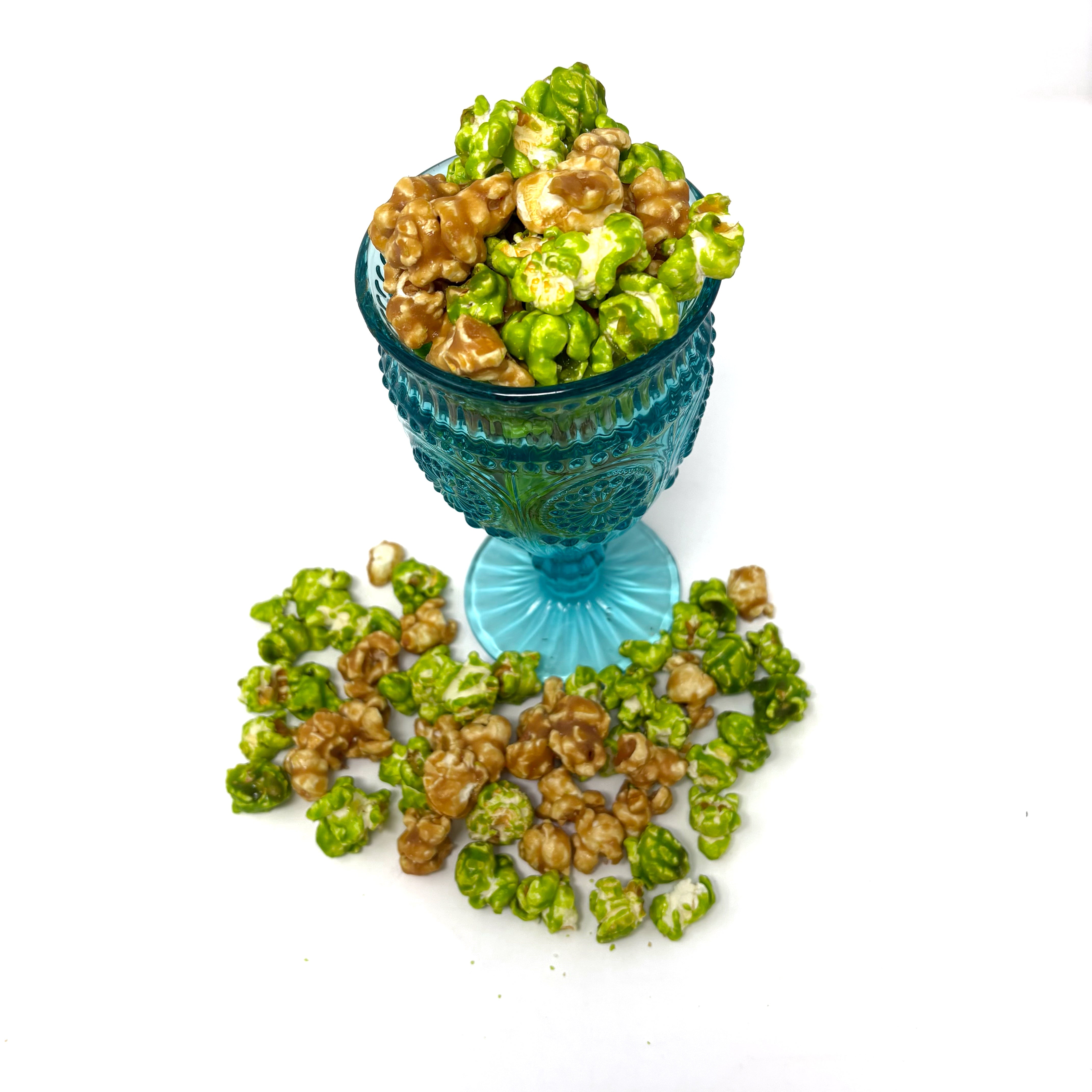 Our Caramel Apple Popcorn combines the crisp sweet and sour taste from our apple popcorn, with the rich, buttery flavor of our handcrafted caramel popcorn.